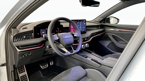 Skoda Superb 7 of 24