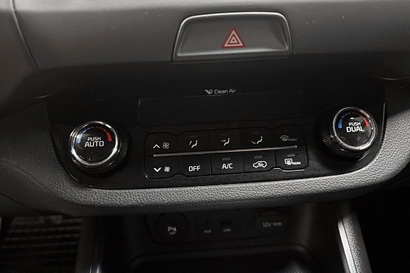 Kia Sportage 15 of 17