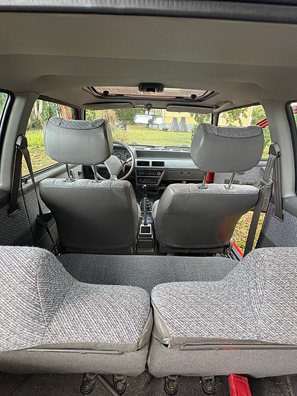 Nissan Micra 7 of 10