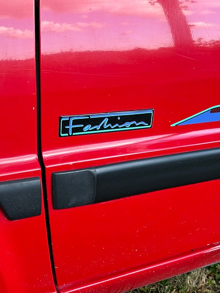 Nissan Micra 2 of 10