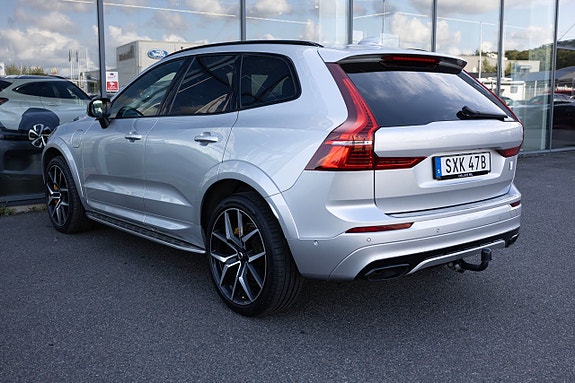 Volvo XC60 8 of 16