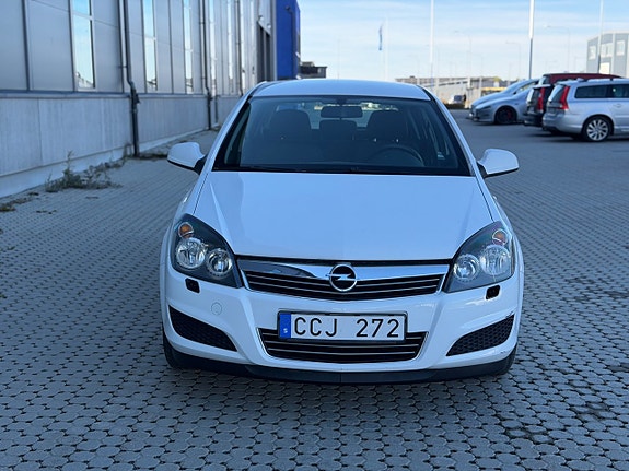 Opel Astra 7 of 11