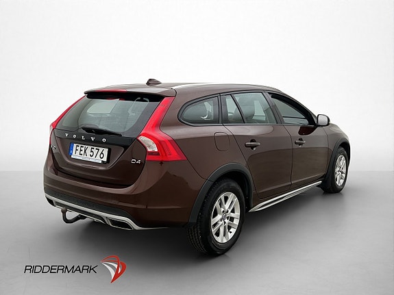 Volvo V60 Cross Country 8 of 28
