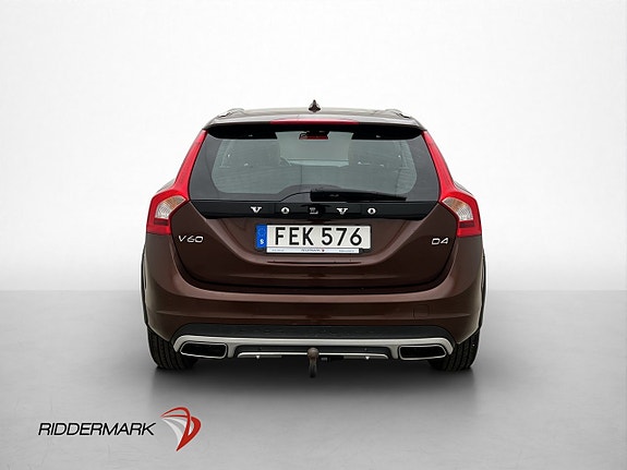 Volvo V60 Cross Country 6 of 28