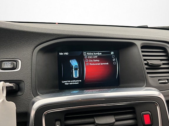 Volvo V60 Cross Country 18 of 28