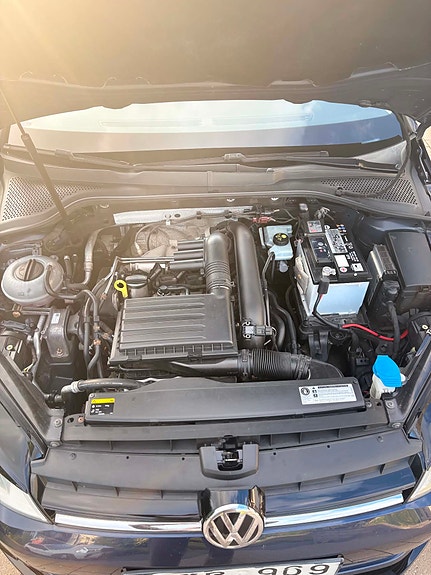 Volkswagen Golf VII 7 of 7