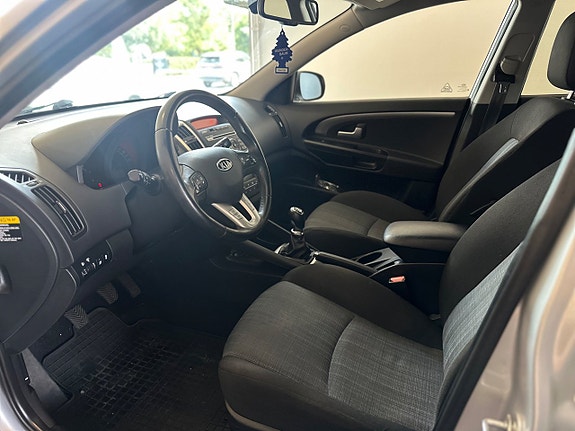 Kia Ceed 13 of 20