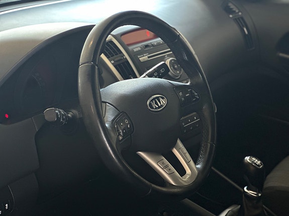 Kia Ceed 11 of 20