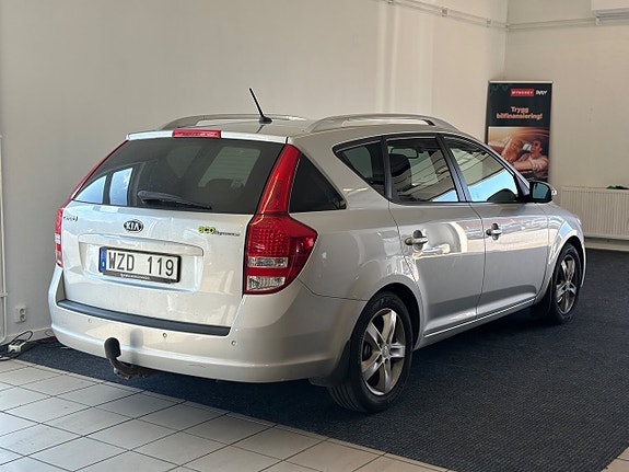 Kia Ceed 5 of 20