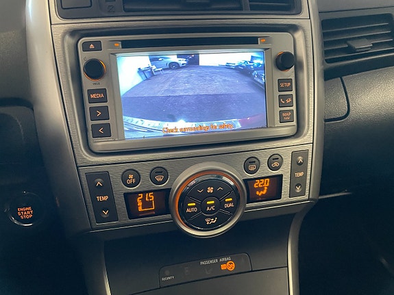 Toyota Verso 12 of 30