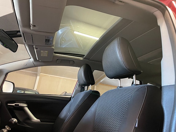 Toyota Verso 16 of 30