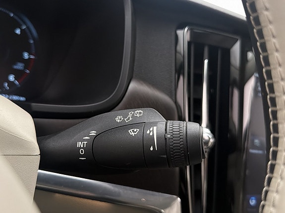 Volvo V90 Cross Country 29 of 30