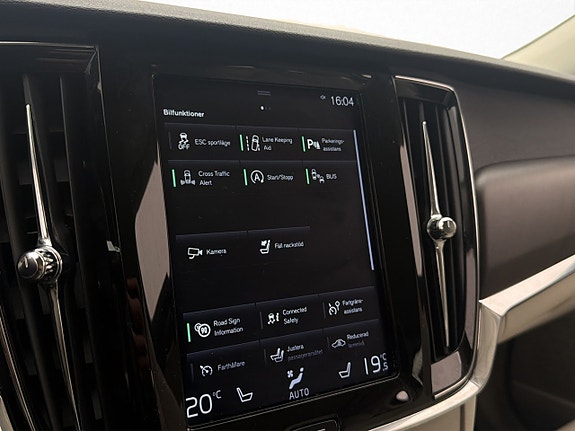 Volvo V90 Cross Country 25 of 30