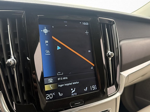 Volvo V90 Cross Country 15 of 30