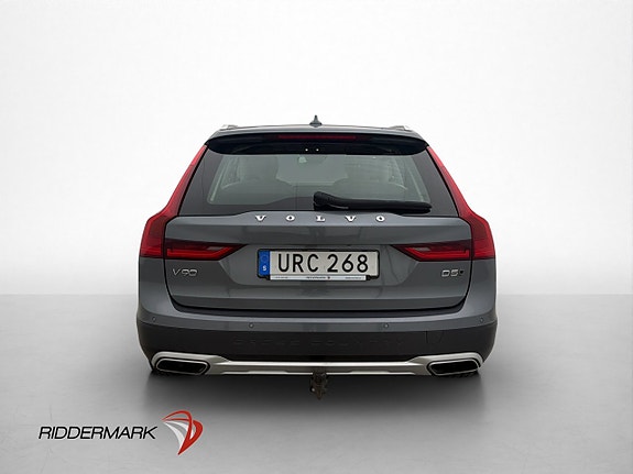 Volvo V90 Cross Country 5 of 30