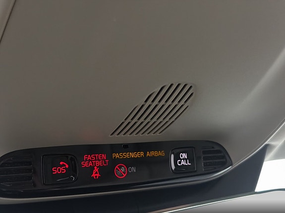 Volvo V90 Cross Country 13 of 30