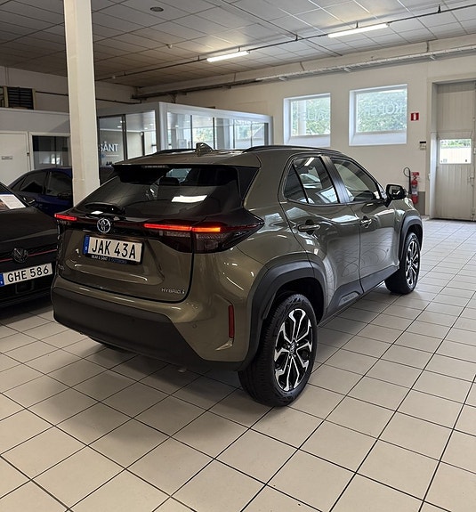 Toyota Yaris Cross 3 of 19