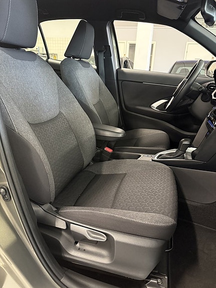 Toyota Yaris Cross 18 of 19