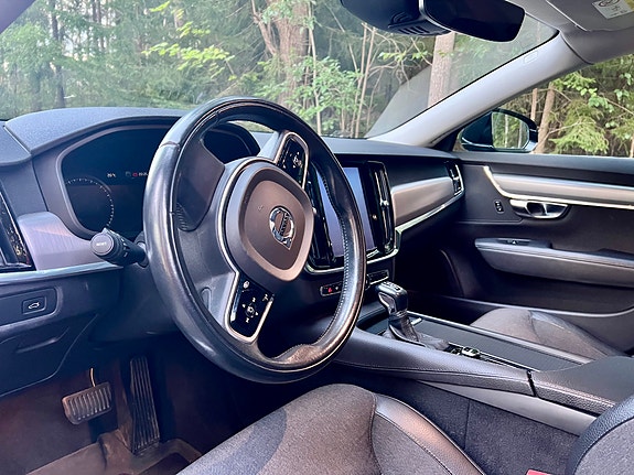 Volvo V90 6 of 6