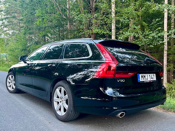 Volvo V90 4 of 6