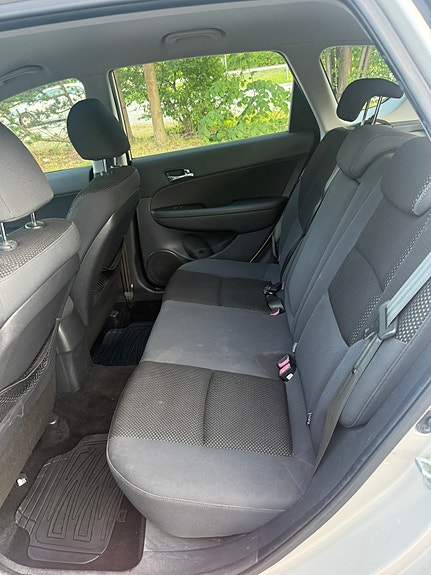 Hyundai i30 4 of 4