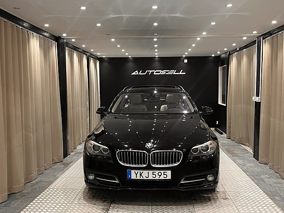 BMW 520d 2 of 17
