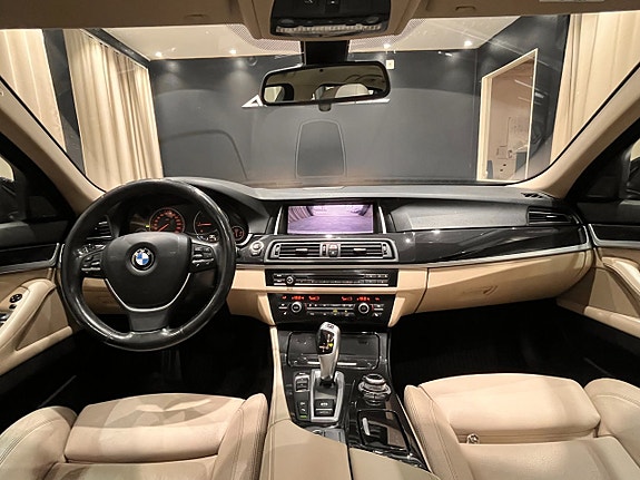 BMW 520d 4 of 17