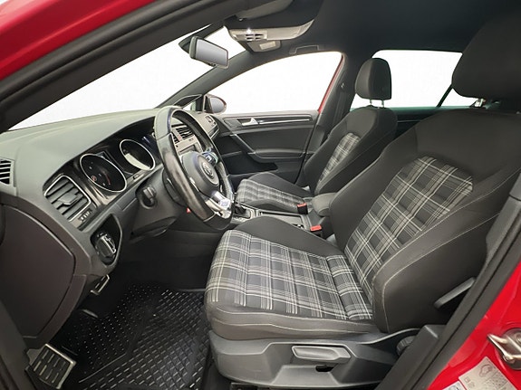 Volkswagen Golf I 9 of 24