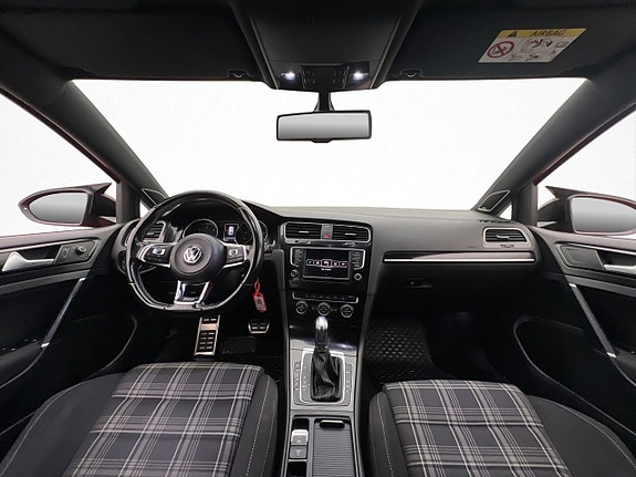 Volkswagen Golf I 14 of 24
