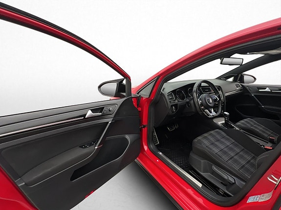 Volkswagen Golf I 8 of 24