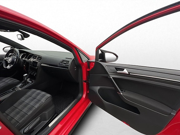 Volkswagen Golf I 12 of 24
