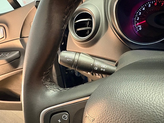 Renault Captur 12 of 22
