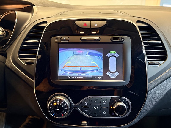 Renault Captur 16 of 22