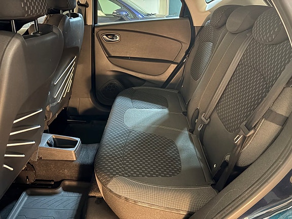 Renault Captur 21 of 22