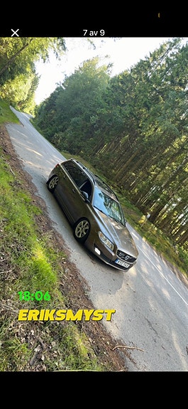 Volvo V70 11 of 30