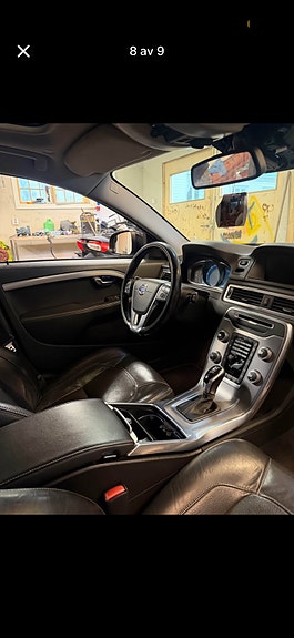 Volvo V70 25 of 30