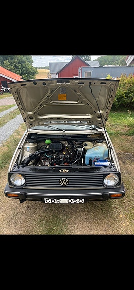 Volkswagen Golf II 11 of 18