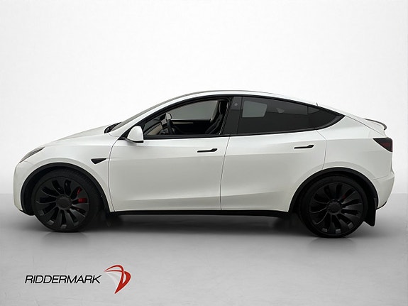 Tesla Model Y 5 of 30
