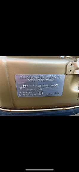 Volkswagen 1303 12 of 16