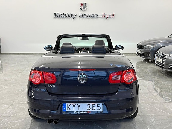 Volkswagen Eos 7 of 22