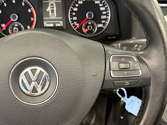 Volkswagen Eos 12 of 22