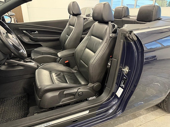 Volkswagen Eos 13 of 22