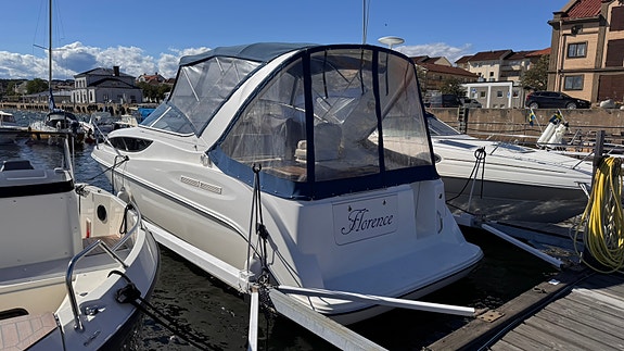 Bayliner 285 cruiser 3 of 15