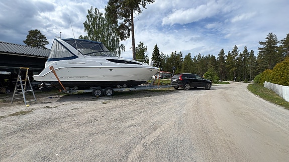 Bayliner 285 cruiser 2 of 15