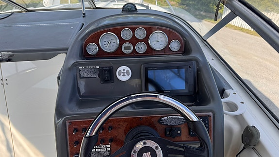 Bayliner 285 cruiser 6 of 15