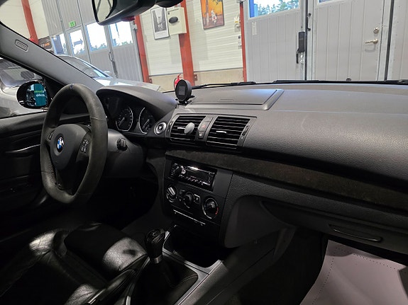 BMW 123d 14 of 20