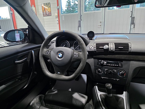 BMW 123d 17 of 20