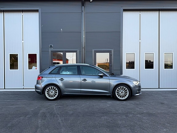 Audi A3 5 of 16