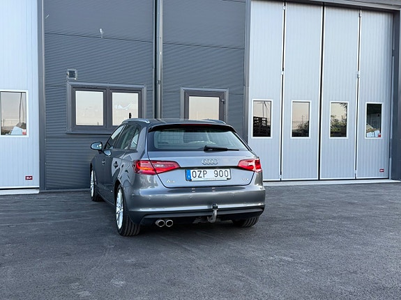 Audi A3 4 of 16