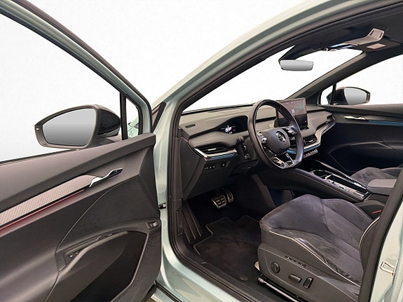 Skoda Enyaq 9 of 30